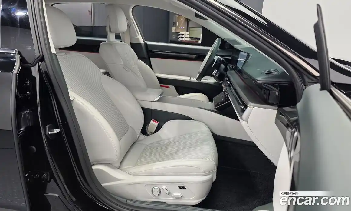 Hyundai Grandeur 2023 2.5 Автомат в Москве № 1171862, фото 11