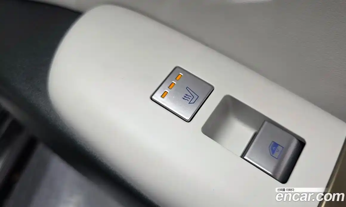 Hyundai Grandeur 2023 2.5 Автомат в Москве № 1171862, фото 19