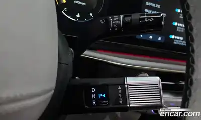 Hyundai Grandeur 2023 2.5 Автомат в Москве № 1171862, миниатюра 9