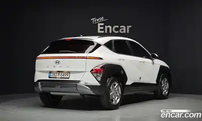 Hyundai Kona 2023 1.6 Автомат в Москве № 1171869, миниатюра 2