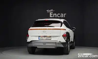 Hyundai Kona 2023 1.6 Автомат в Москве № 1171869, миниатюра 4