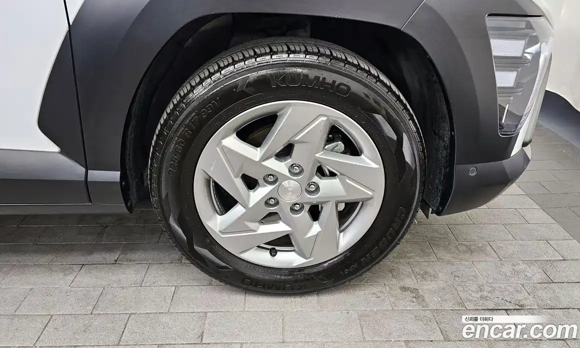 Hyundai Kona 2023 1.6 Автомат в Москве № 1171869, фото 5