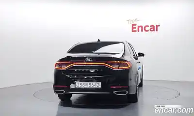 Hyundai Grandeur 2019 2.4 Автомат в Москве № 1171889, миниатюра 4