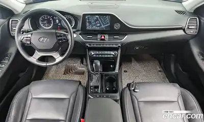 Hyundai Grandeur 2019 2.4 Автомат в Москве № 1171889, миниатюра 7