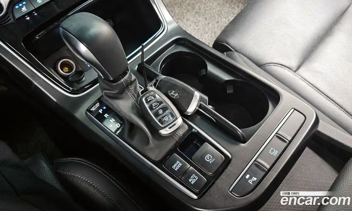 Hyundai Grandeur 2019 2.4 Автомат в Москве № 1171889, фото 9
