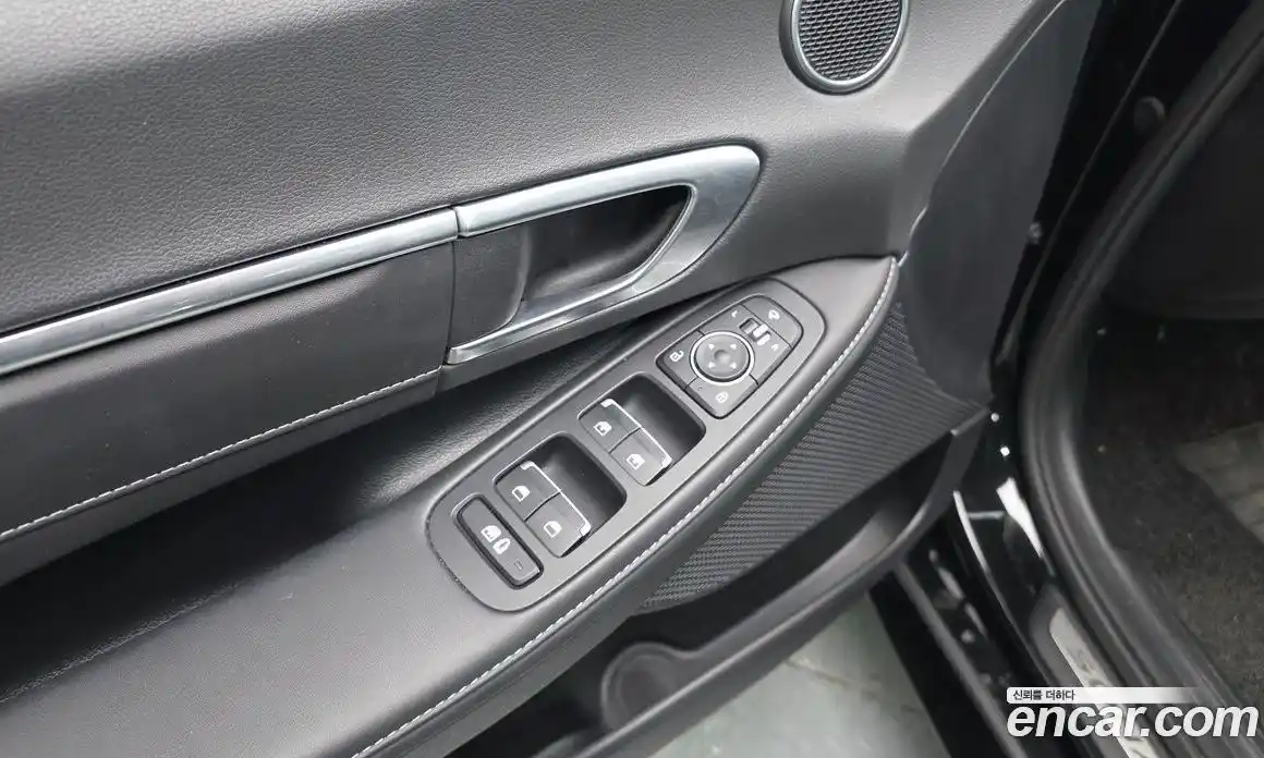 Hyundai Sonata 2022 2.0 Автомат в Москве № 1171927, фото 14