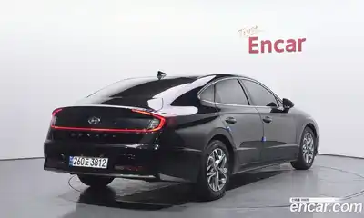 Hyundai Sonata 2022 2.0 Автомат в Москве № 1171927, миниатюра 2