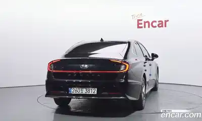 Hyundai Sonata 2022 2.0 Автомат в Москве № 1171927, миниатюра 4