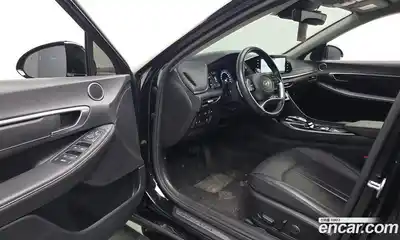 Hyundai Sonata 2022 2.0 Автомат в Москве № 1171927, миниатюра 10