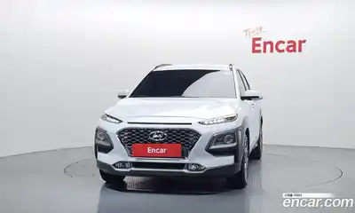 Hyundai Kona 2019 1.6 Автомат в Москве № 1172015, миниатюра 3