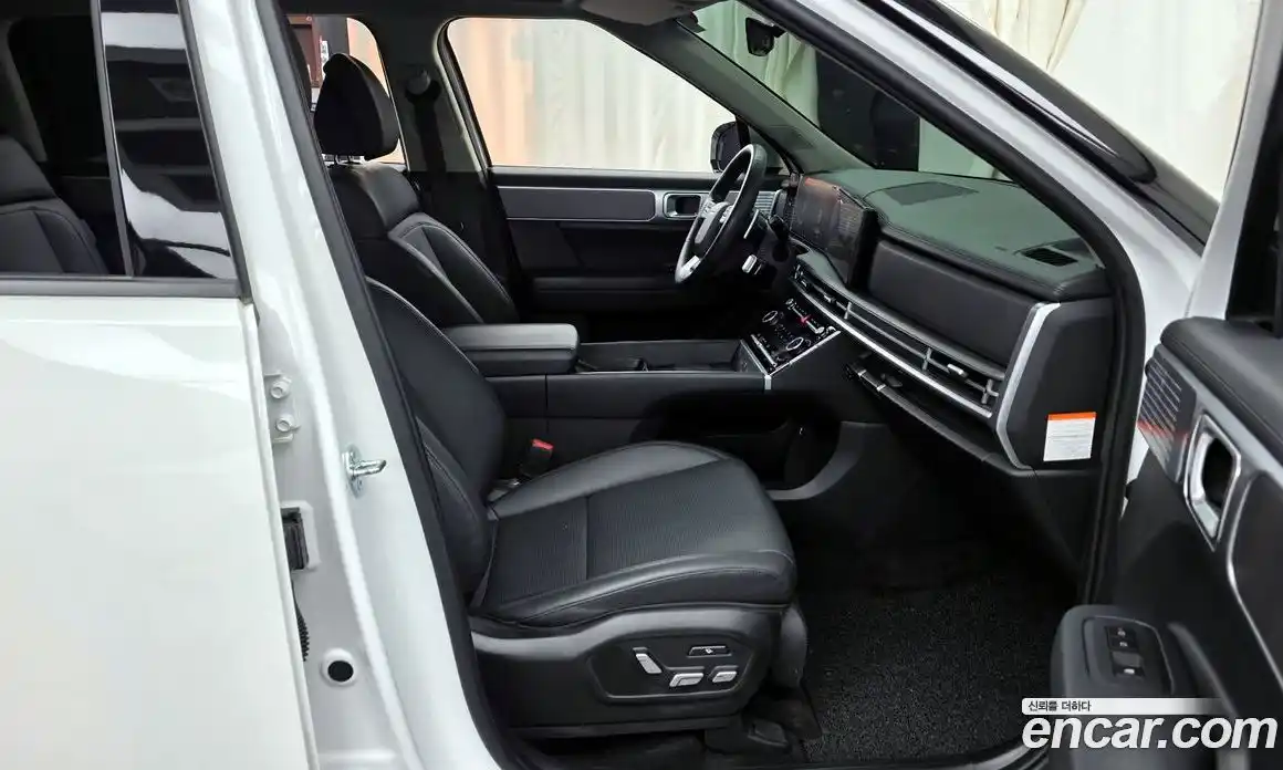 Hyundai Santa Fe 2024 1.6 Автомат в Москве № 1172067, фото 11