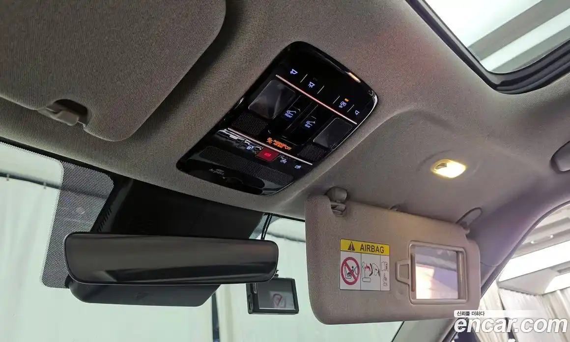 Hyundai Santa Fe 2024 1.6 Автомат в Москве № 1172067, фото 17