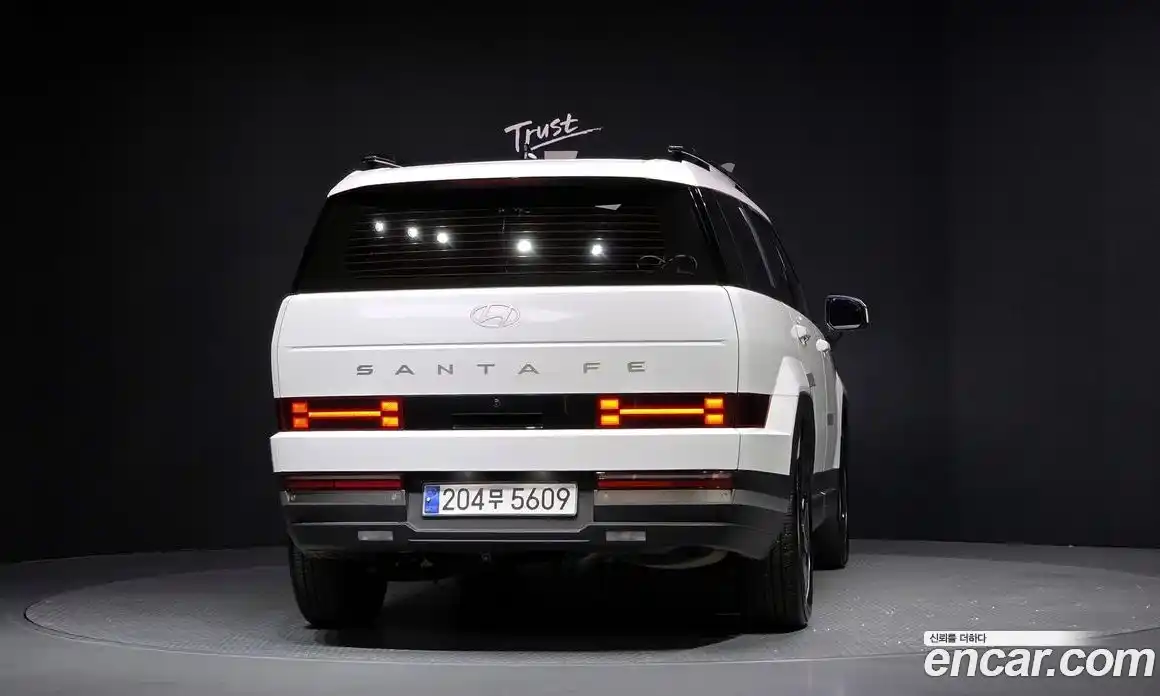 Hyundai Santa Fe 2024 1.6 Автомат в Москве № 1172067, фото 4