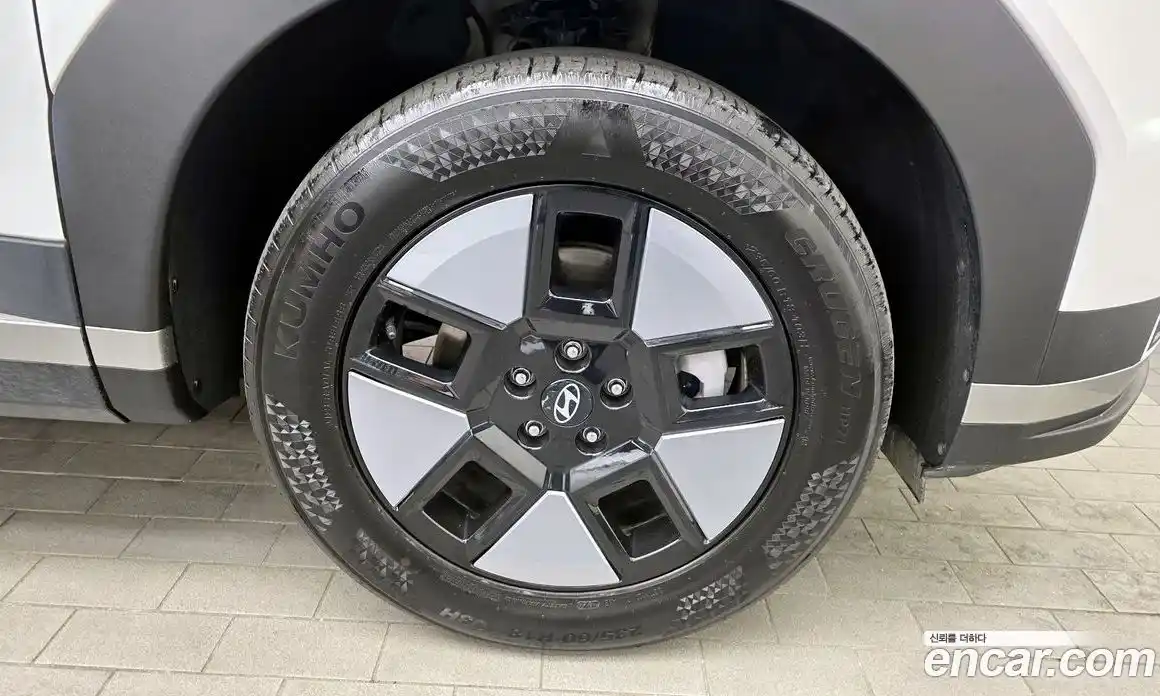 Hyundai Santa Fe 2024 1.6 Автомат в Москве № 1172067, фото 5