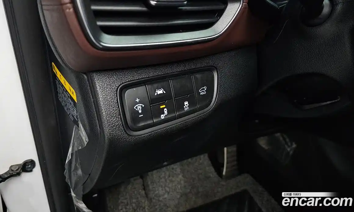 Hyundai Santa Fe 2018 2.0 Автомат в Москве № 1172091, фото 17