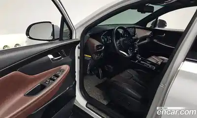 Hyundai Santa Fe 2018 2.0 Автомат в Москве № 1172091, миниатюра 10