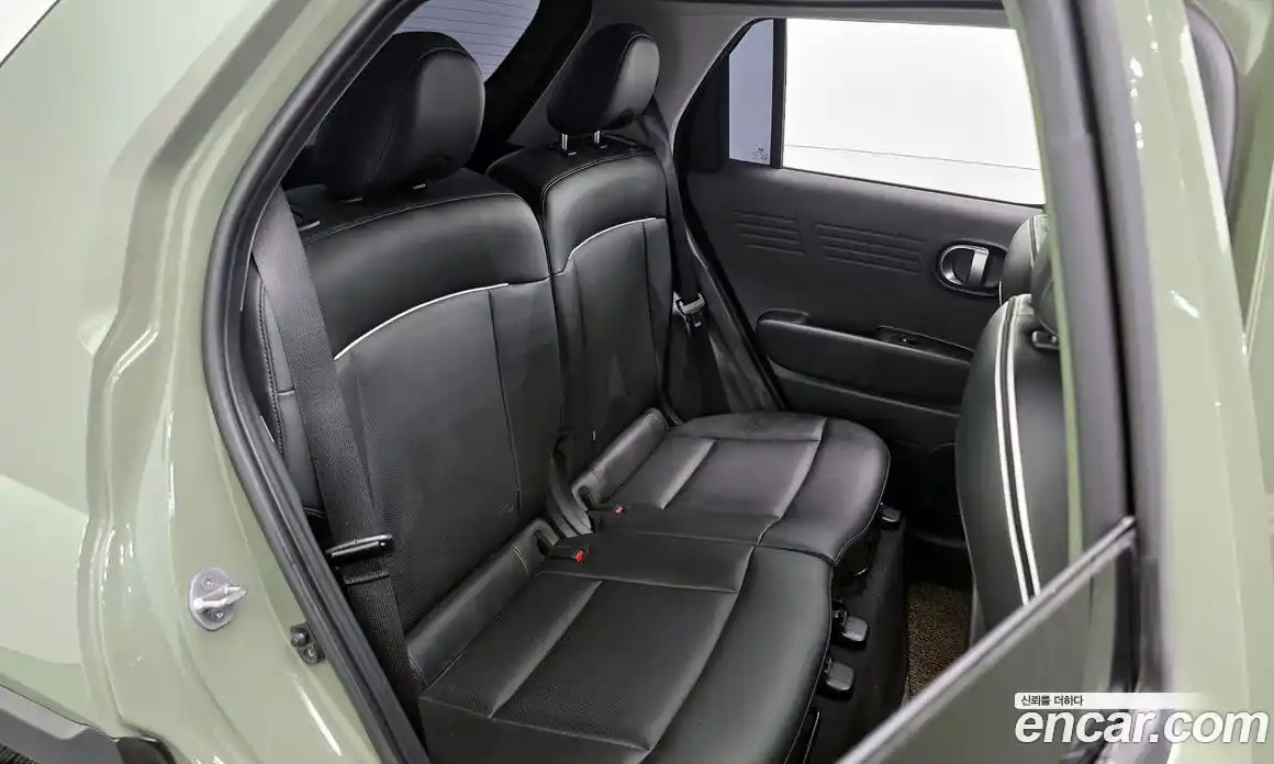 Hyundai Casper 2023 1.0 Автомат в Москве № 1172102, фото 13