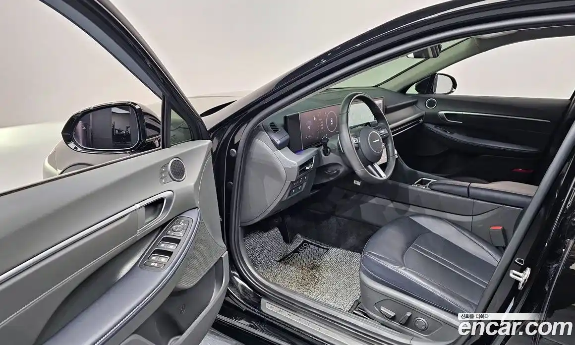 Hyundai Sonata 2024 1.6 Автомат в Москве № 1172148, фото 11