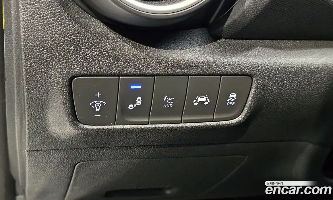 Hyundai Kona 2019 1.6 Автомат в Москве № 1172155, фото 14