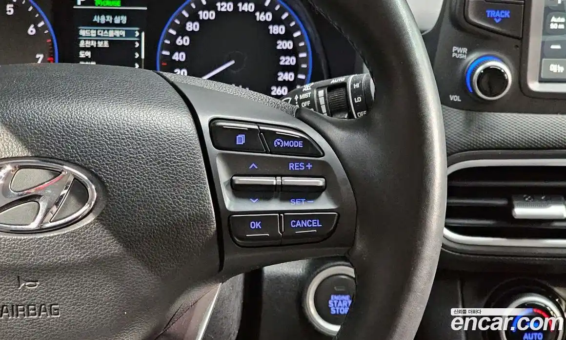 Hyundai Kona 2019 1.6 Автомат в Москве № 1172155, фото 17