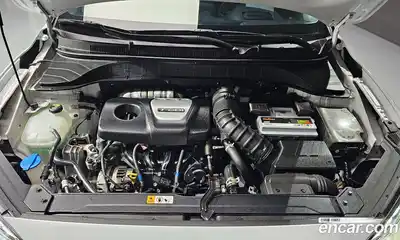 Hyundai Kona 2019 1.6 Автомат в Москве № 1172155, миниатюра 6