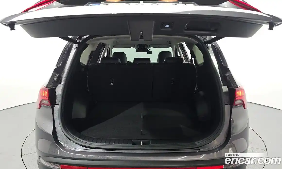 Hyundai Santa Fe 2020 2.2 Автомат в Москве № 1172158, фото 20