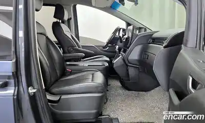 Hyundai Staria 2021 3.5 Автомат в Москве № 1172204, миниатюра 11