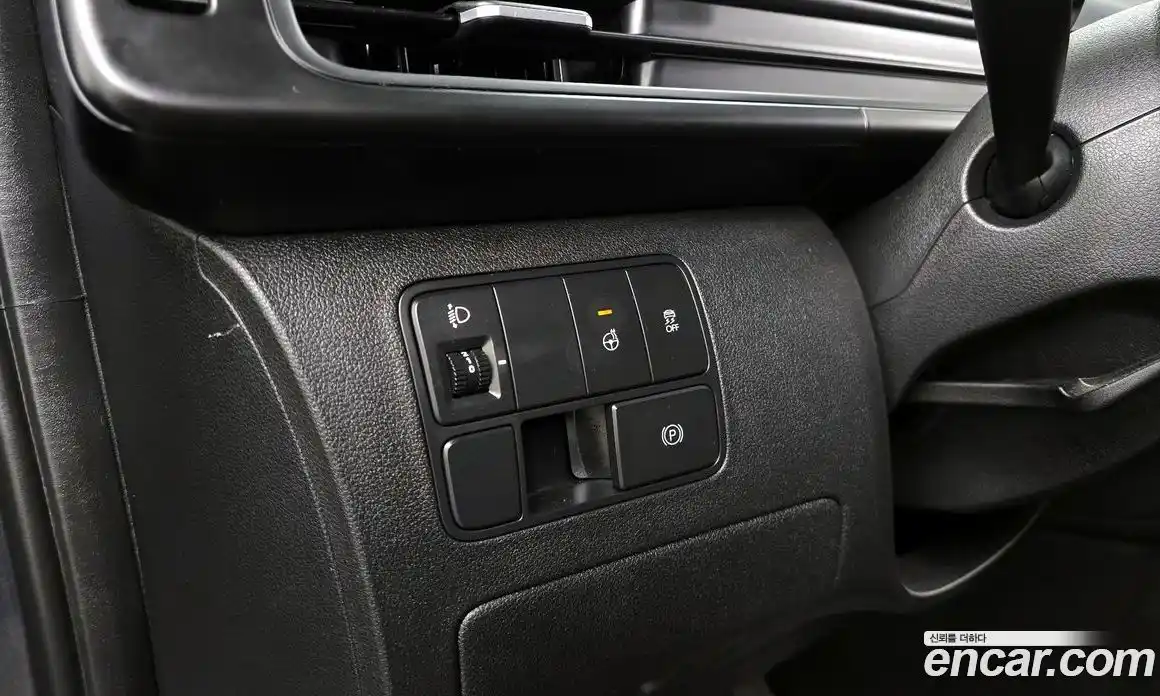 Hyundai Staria 2021 3.5 Автомат в Москве № 1172204, фото 18