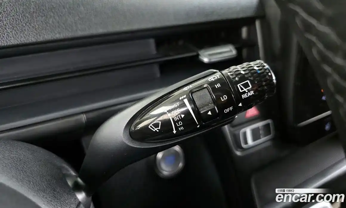 Hyundai Staria 2021 3.5 Автомат в Москве № 1172204, фото 19