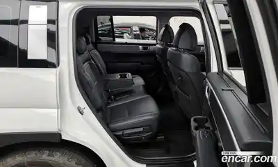 Hyundai Santa Fe 2024 2.5 Автомат в Москве № 1172217, миниатюра 12