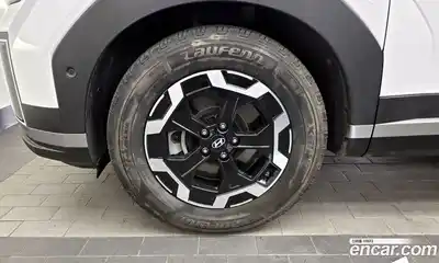 Hyundai Santa Fe 2024 2.5 Автомат в Москве № 1172217, миниатюра 5