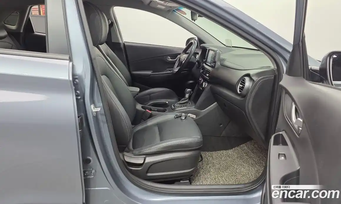 Hyundai Kona 2018 1.6 Автомат в Москве № 1172221, фото 11