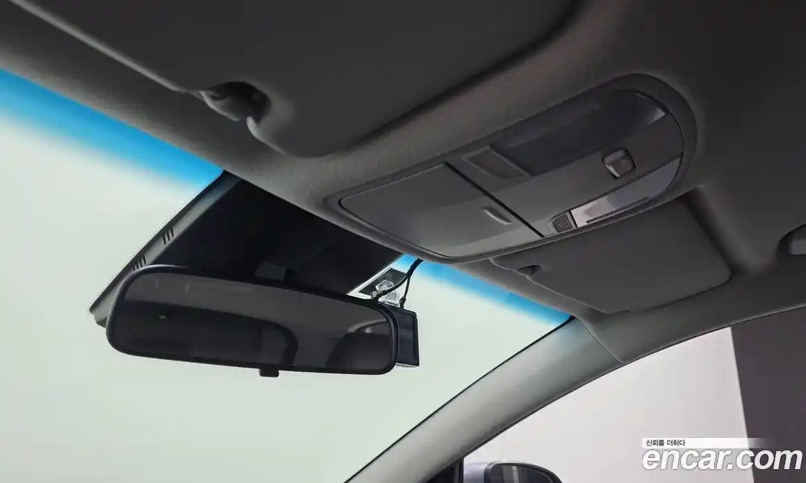 Hyundai Kona 2018 1.6 Автомат в Москве № 1172221, фото 17