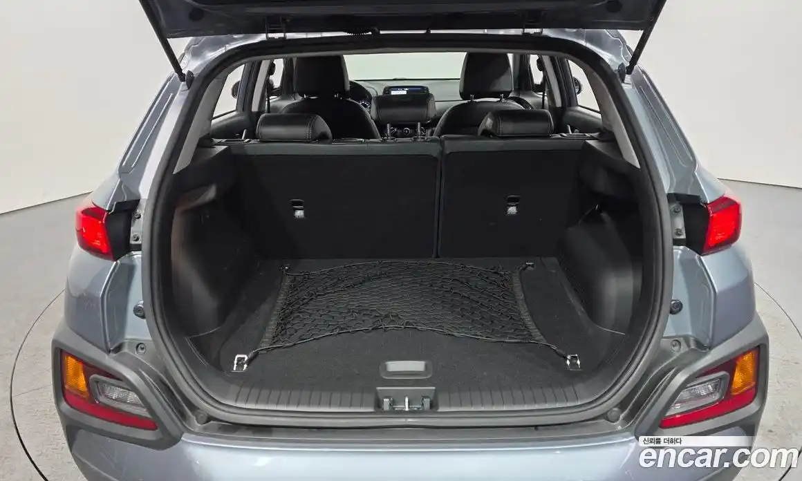 Hyundai Kona 2018 1.6 Автомат в Москве № 1172221, фото 20