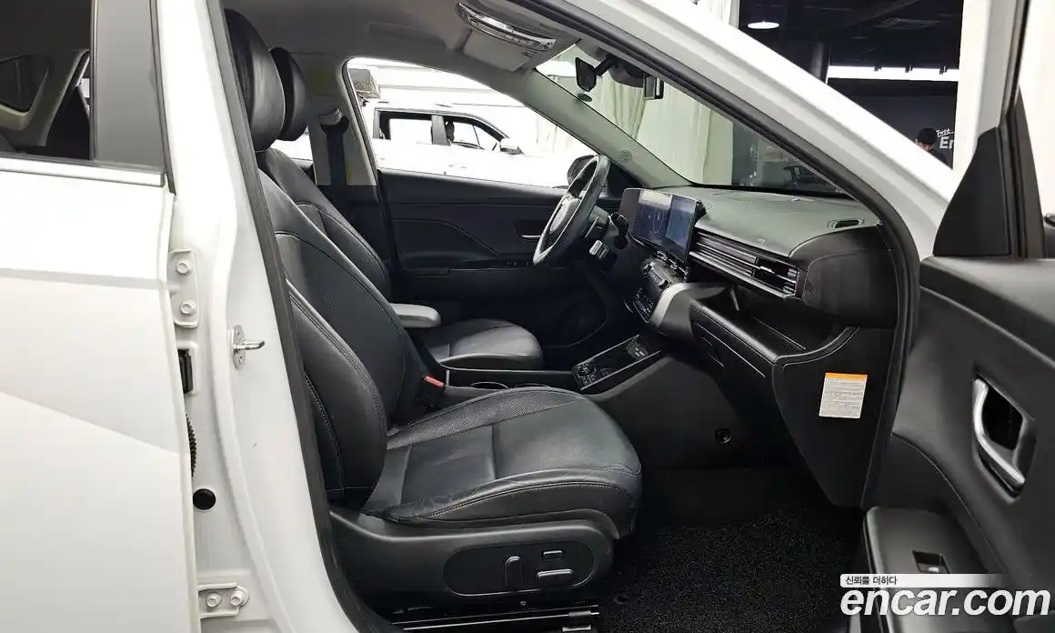 Hyundai Kona 2023 1.6 Автомат в Москве № 1172241, фото 11