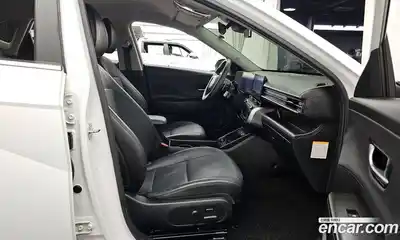 Hyundai Kona 2023 1.6 Автомат в Москве № 1172241, миниатюра 11