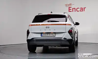 Hyundai Kona 2023 1.6 Автомат в Москве № 1172241, миниатюра 4