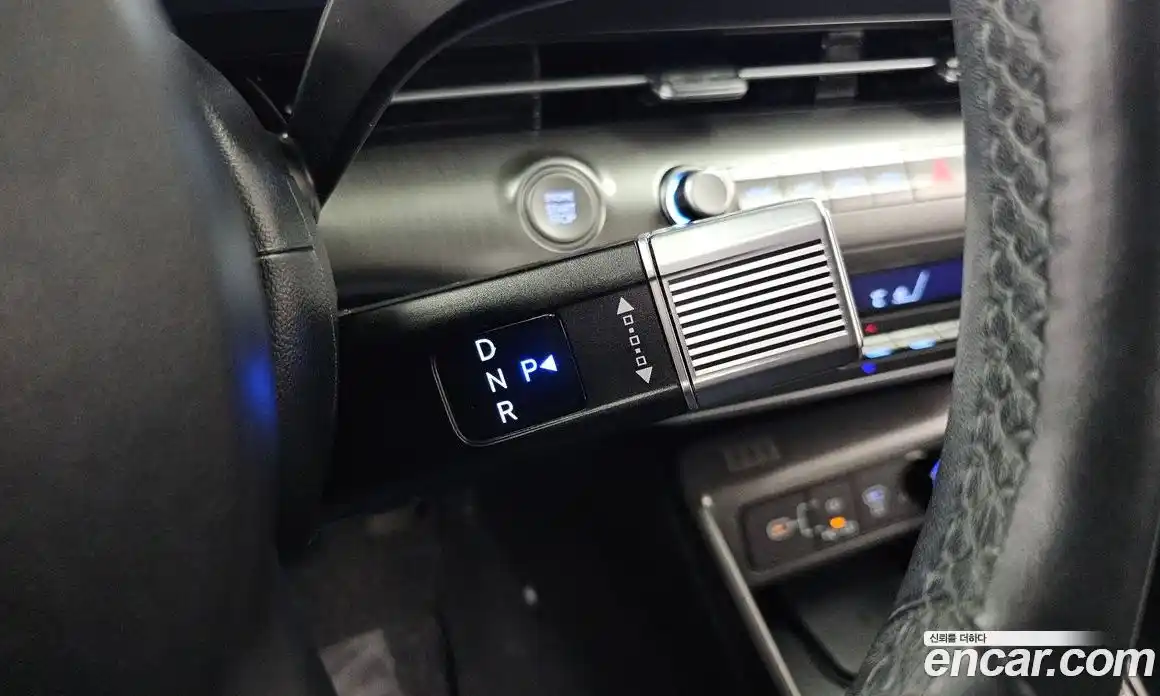 Hyundai Kona 2023 1.6 Автомат в Москве № 1172241, фото 9