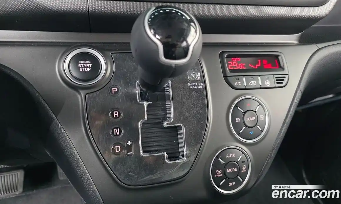 Kia Ray 2025 1.0 Автомат в Москве № 1172335, фото 9