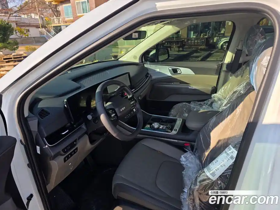 Kia Canival 2025 1.6 Автомат в Москве № 1172393, фото 6