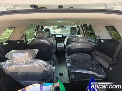 Kia Canival 2025 1.6 Автомат в Москве № 1172393, миниатюра 8