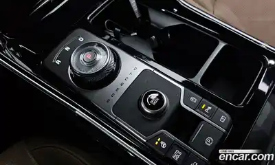 Kia Sorento 2024 2.5 Автомат в Москве № 1172438, миниатюра 9