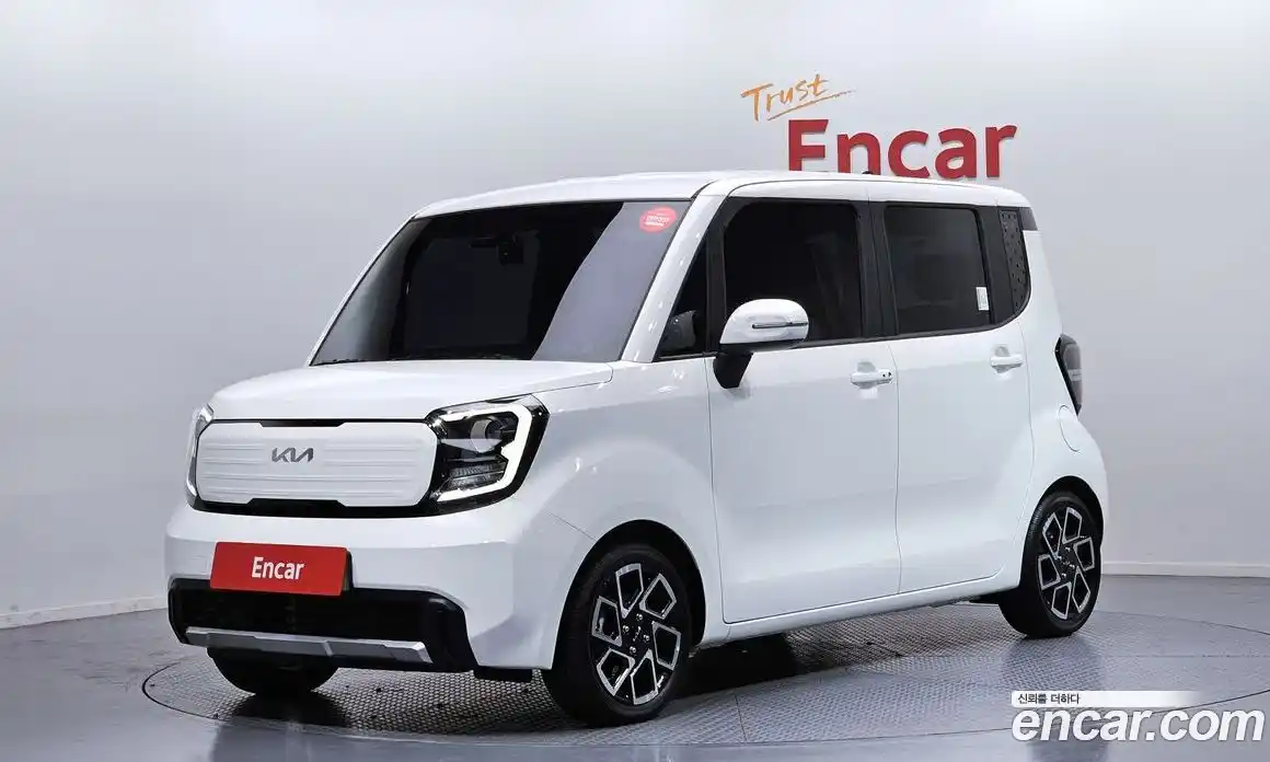 Kia Ray 2025 1.0 Автомат в Москве № 1172467, фото 1