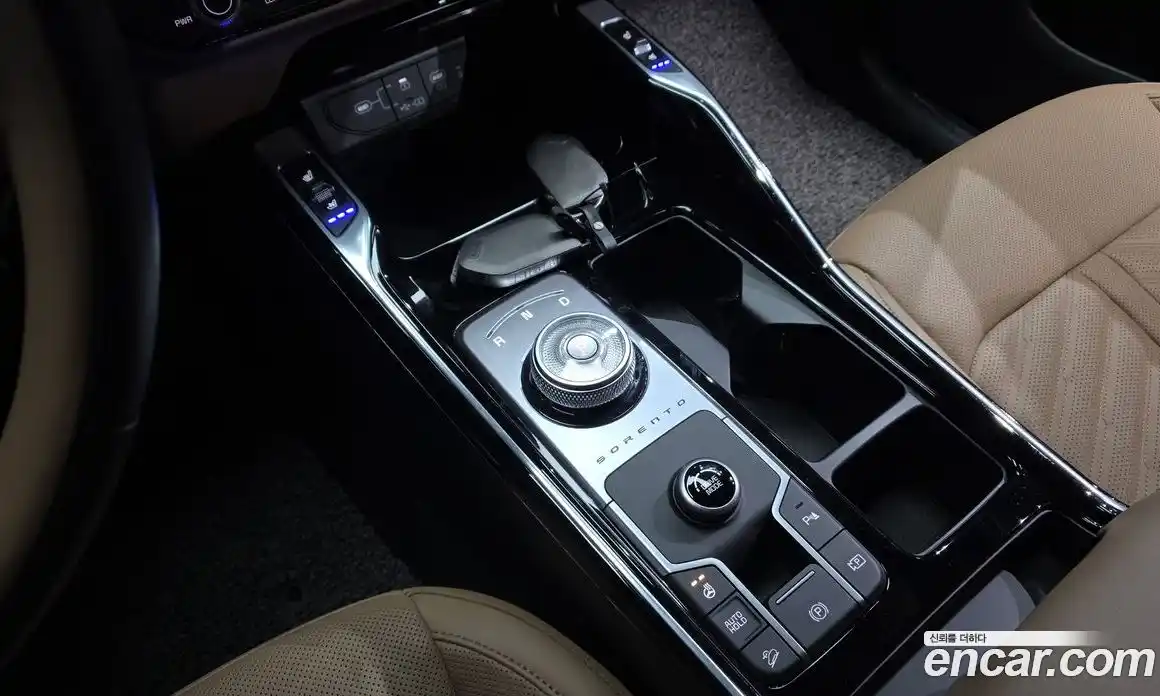 Kia Sorento 2024 1.6 гидро в Москве № 1172514, фото 9