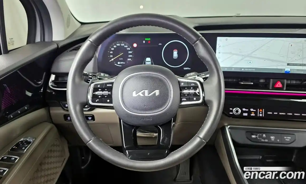 Kia Canival 2024 3.5 Автомат в Москве № 1172604, фото 13