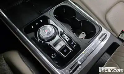 Kia Canival 2024 3.5 Автомат в Москве № 1172604, миниатюра 9