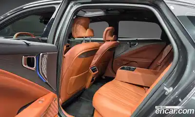 Kia K8 2024 1.6 Автомат в Москве № 1172605, миниатюра 12