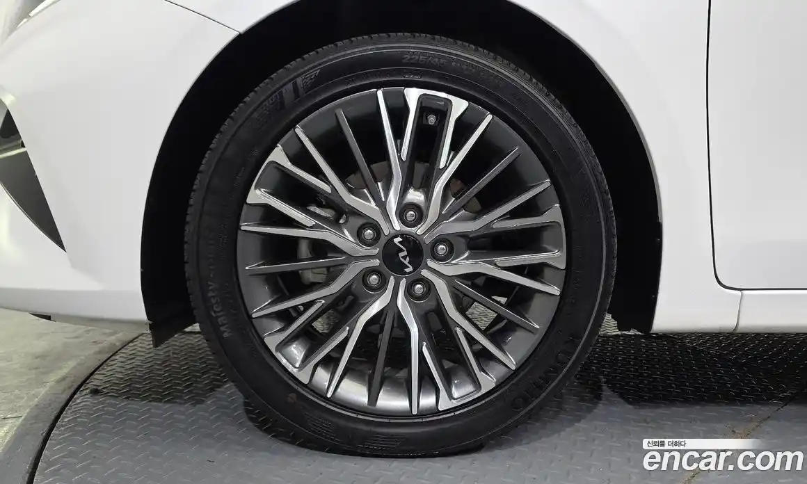 Kia K3 2024 1.6 Автомат в Москве № 1172641, фото 5