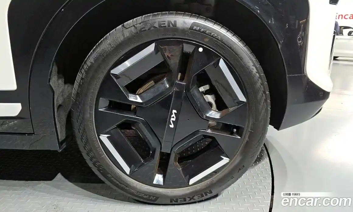 Kia EV3 2025 0.2 Автомат в Москве № 1172654, фото 5