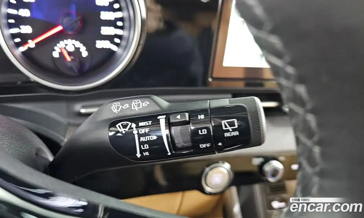 Kia Canival 2023 2.2 Автомат в Москве № 1172660, фото 18